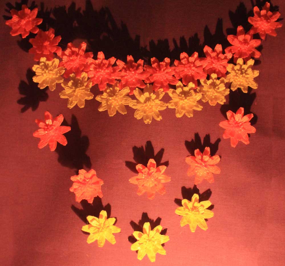 Plastic flower necklace made with 3D pen art